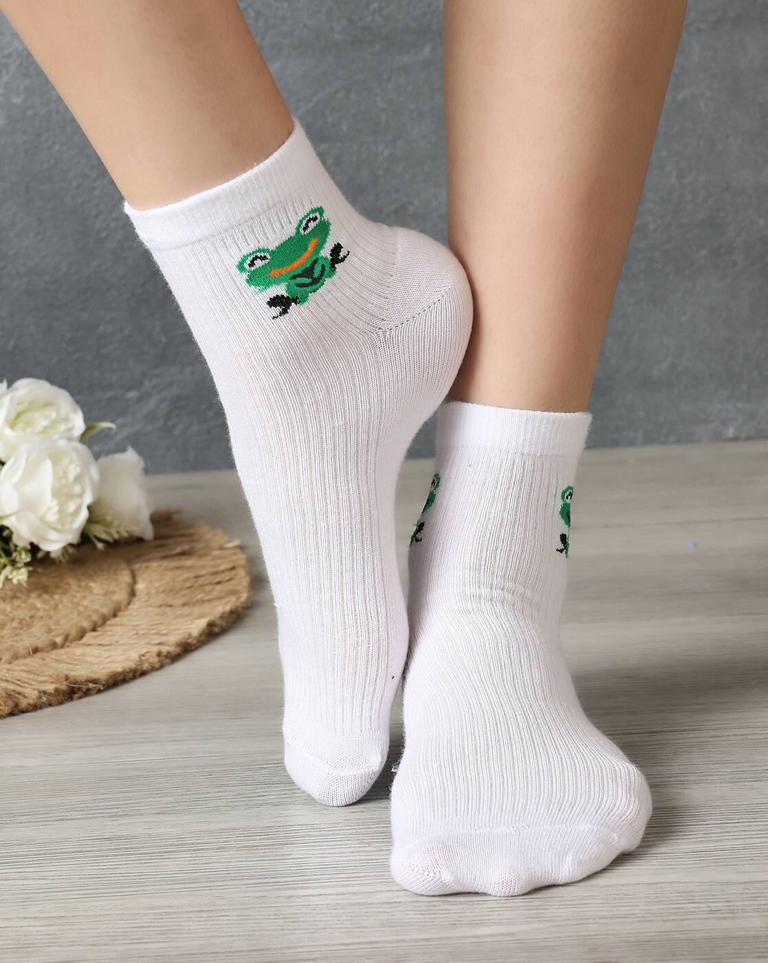 Shein Women 3 Pairs Of Graphic Print Ankle Socks