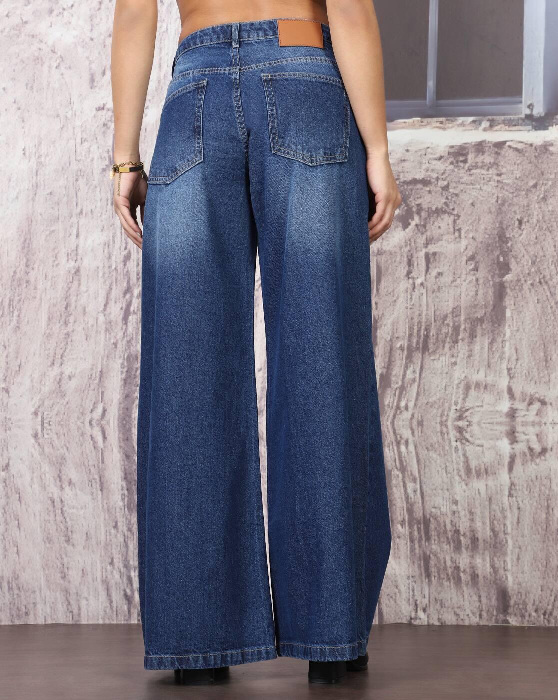Shein Women Full Length Fly With Button Closure Mid Wash Jeans