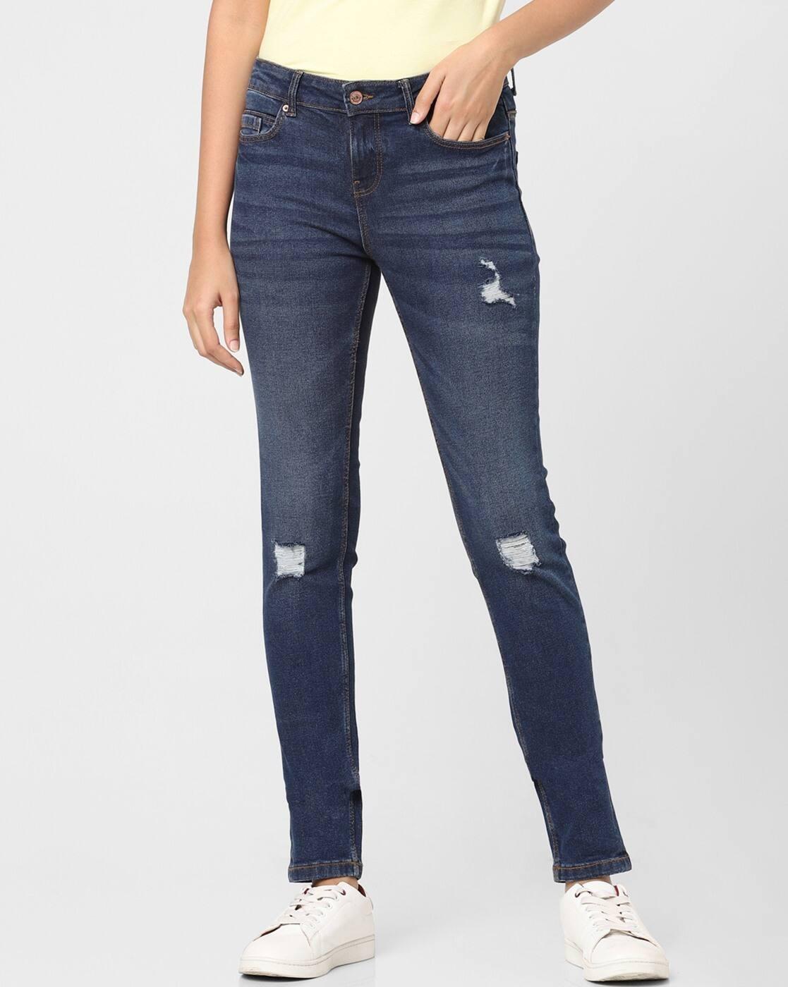 Women Lightly Washed _and_ Distressed Skinny Fit Mid-Rise Jeans