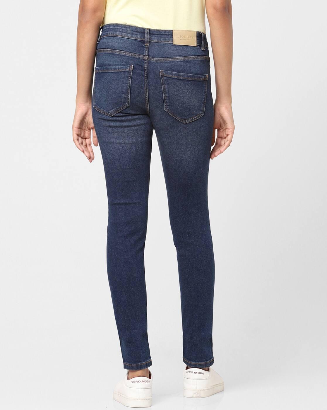 Women Lightly Washed _and_ Distressed Skinny Fit Mid-Rise Jeans