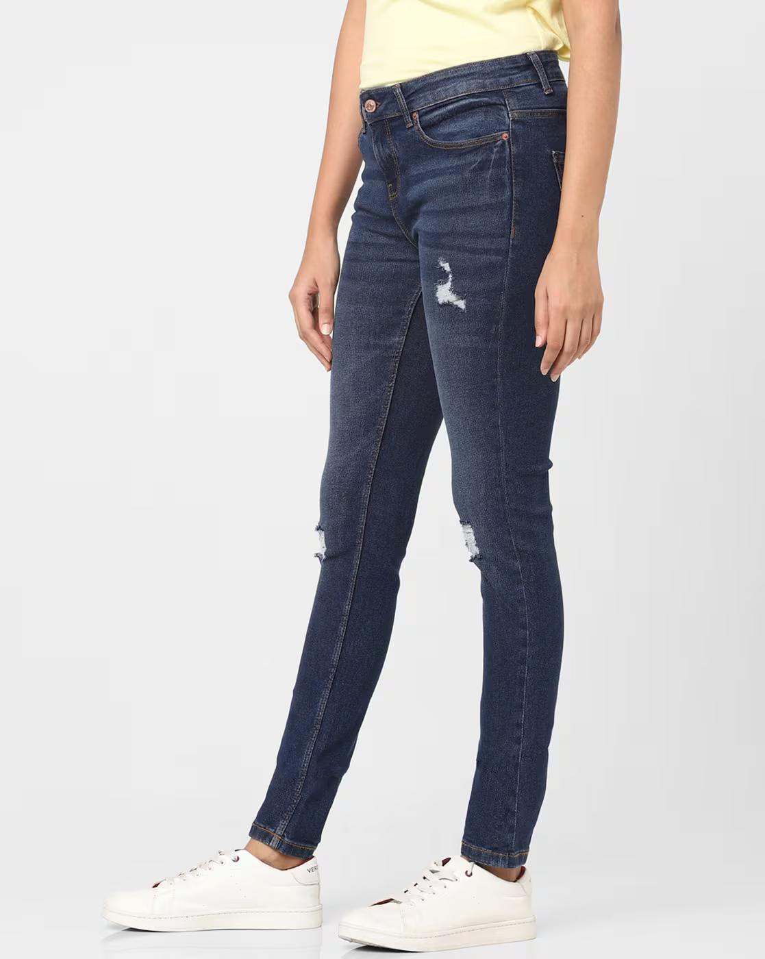 Women Lightly Washed _and_ Distressed Skinny Fit Mid-Rise Jeans