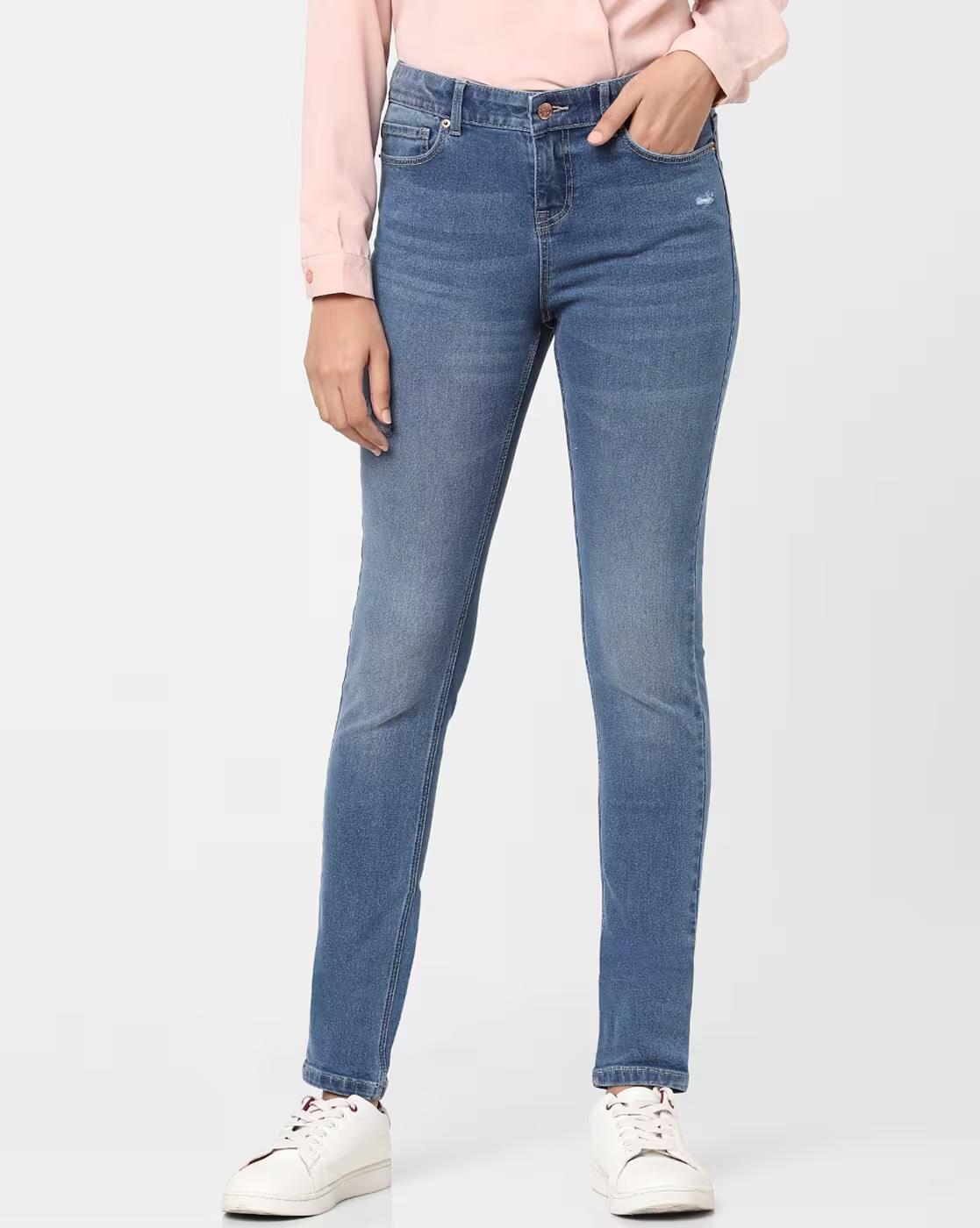 Women Lightly Washed _and_ Distressed Skinny Fit Mid-Rise Jeans