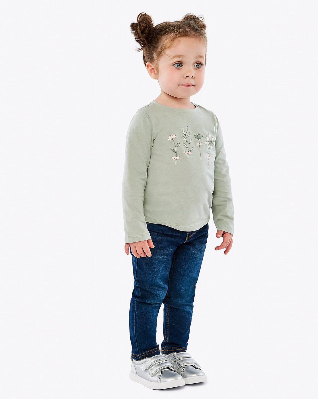 Mid-Wash Straight Fit Jeans