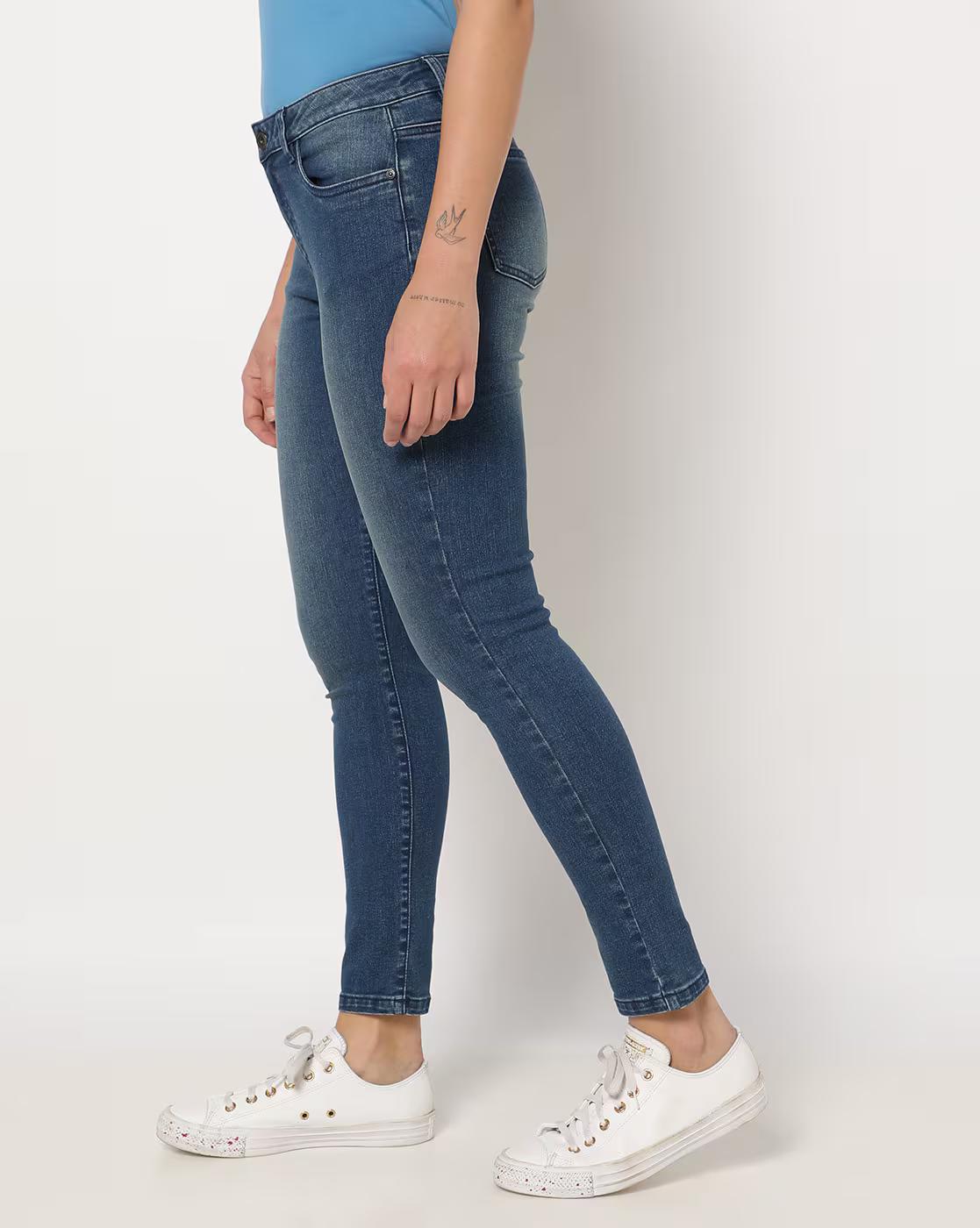 Women Mid-Wash Skinny Fit Mid-Rise Jeans