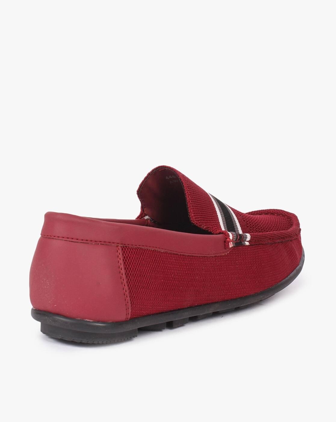 Men Placement Stripe Slip-On Shoes