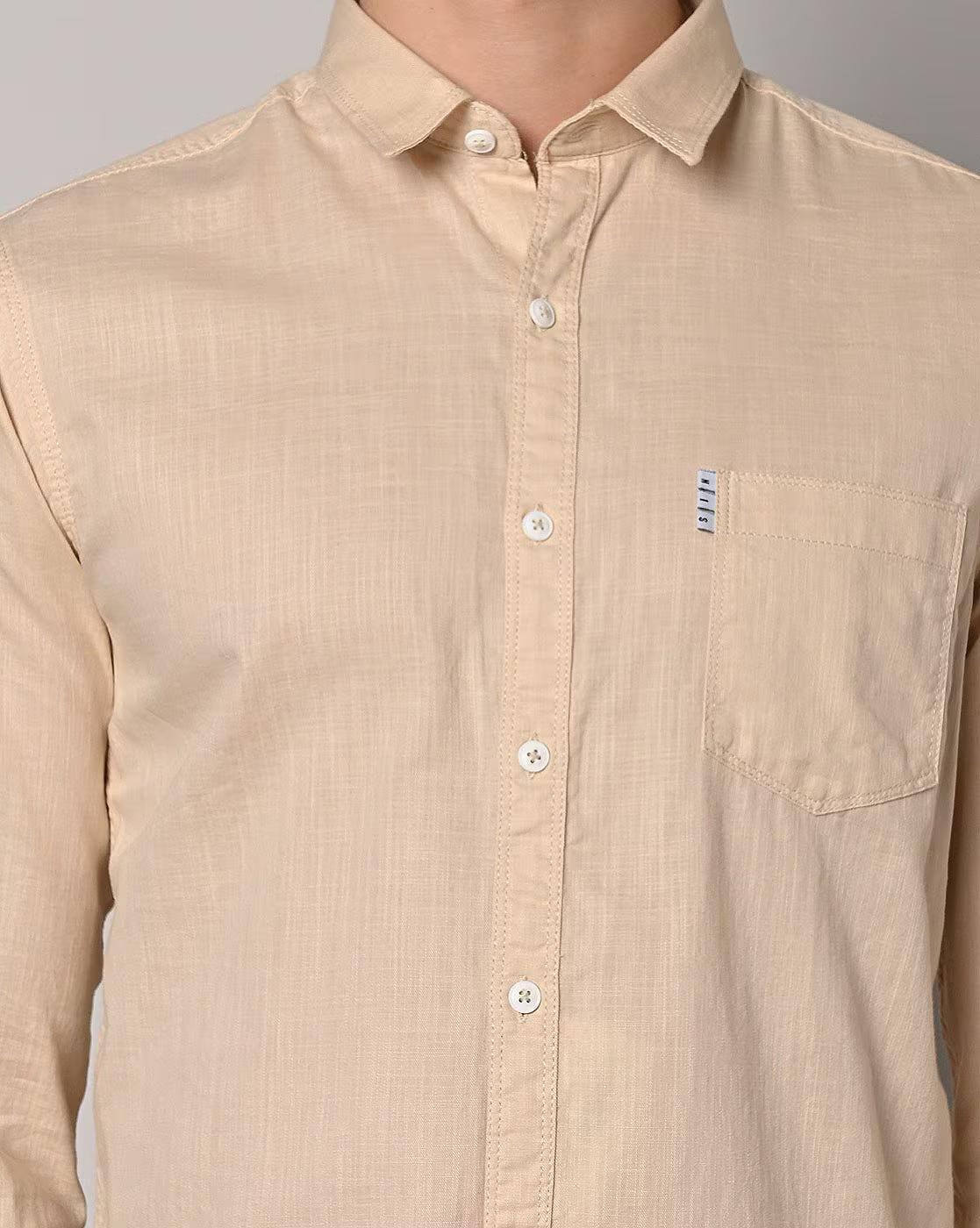 Men Slim Fit Shirt with Patch Pocket