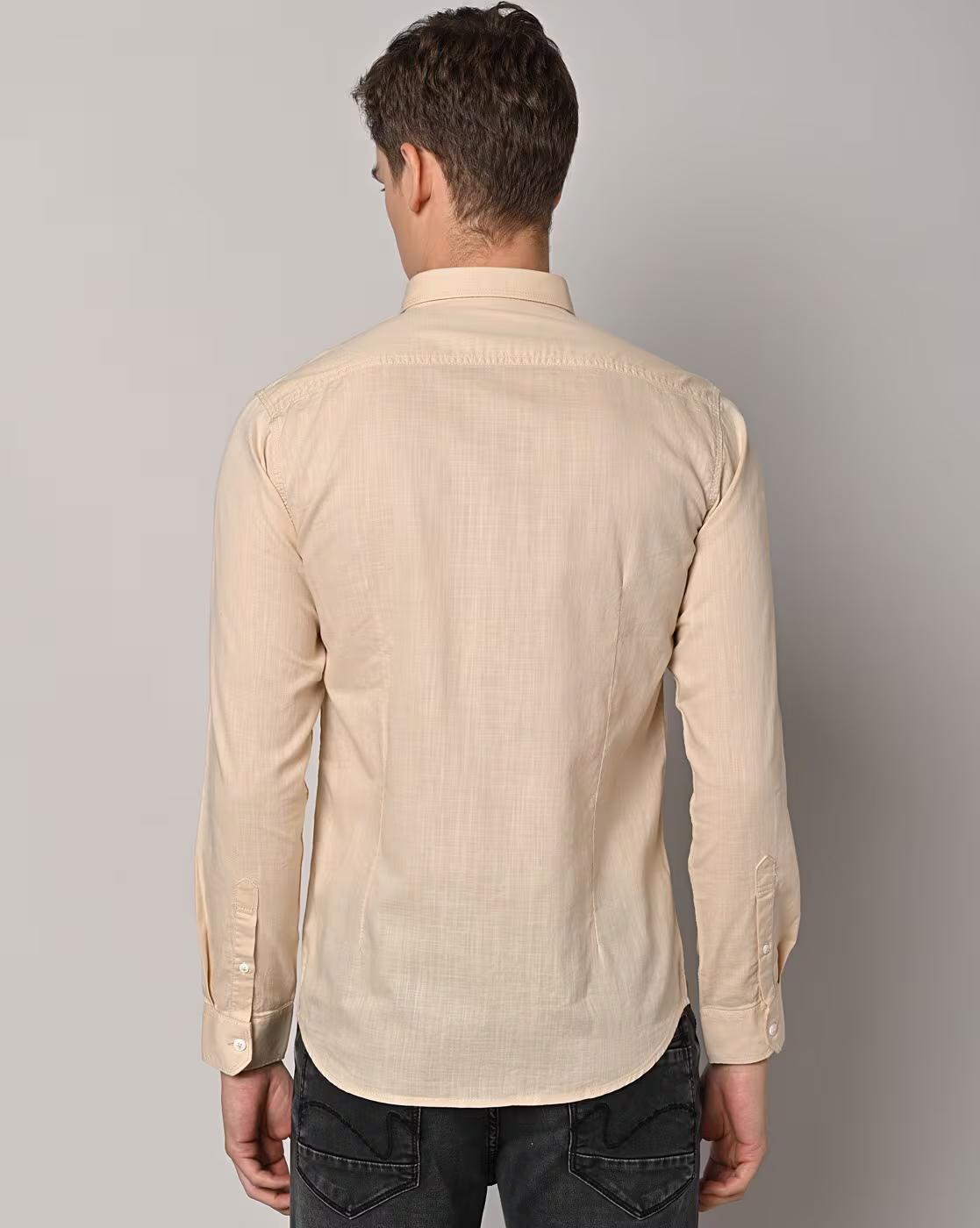 Men Slim Fit Shirt with Patch Pocket