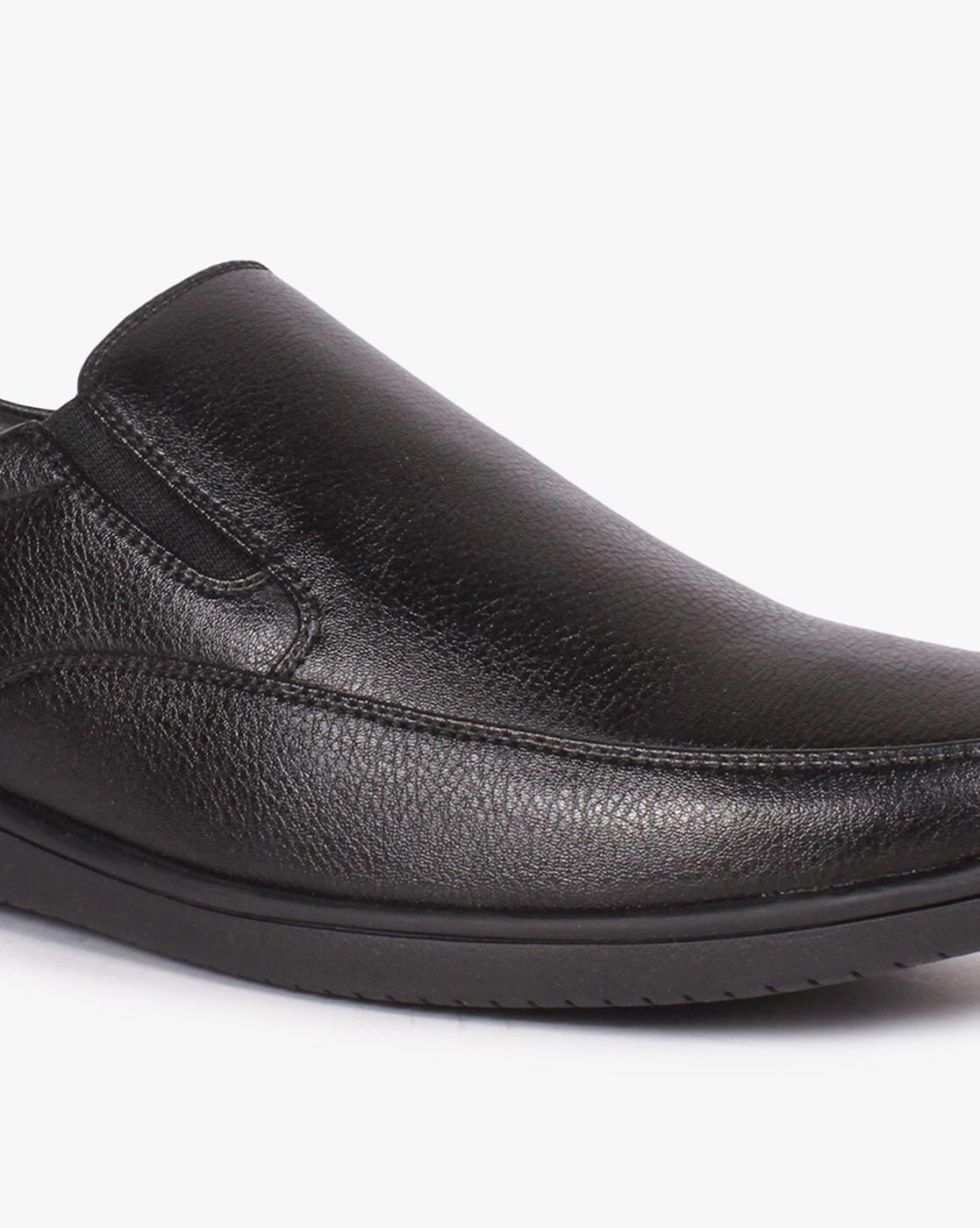 Slip-On Shoes with Elasticated Gussets
