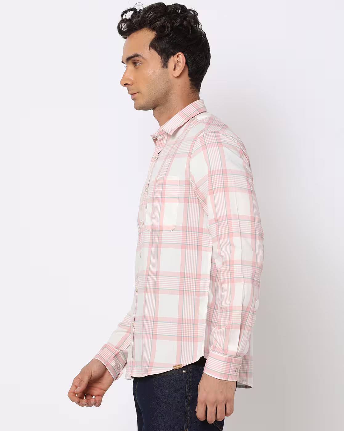 Men Checked Slim Fit Shirt