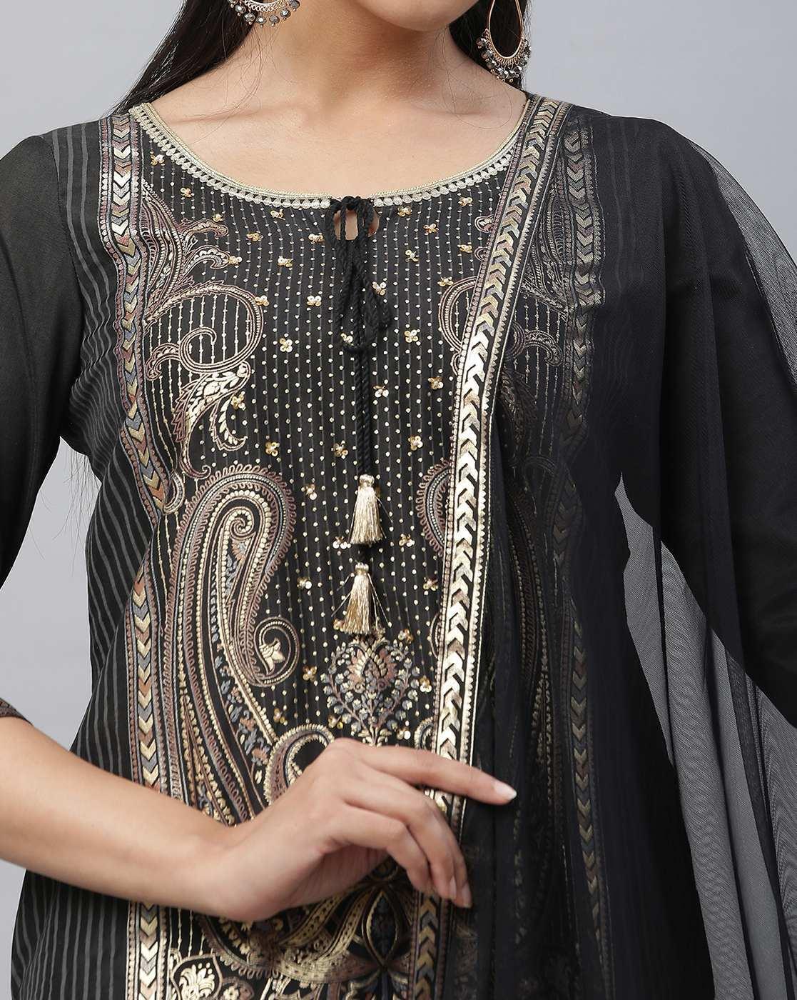 Women Embellished Straight Kurta with Pants & Dupatta