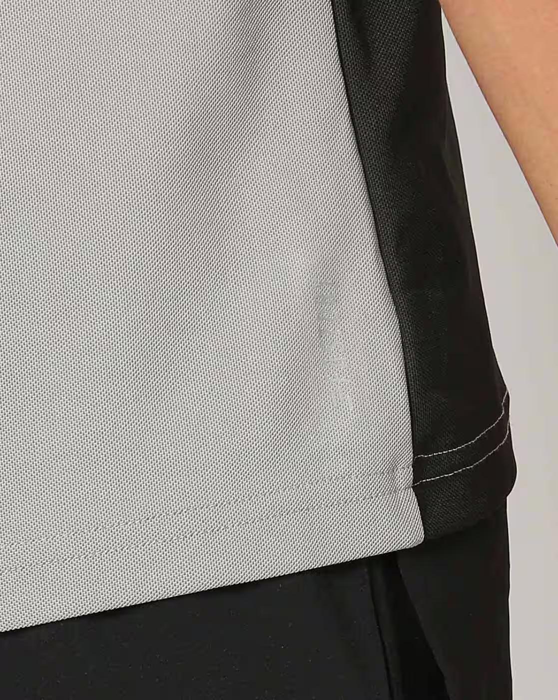 Men Colourblock Regular Fit Crew-Neck T-Shirt