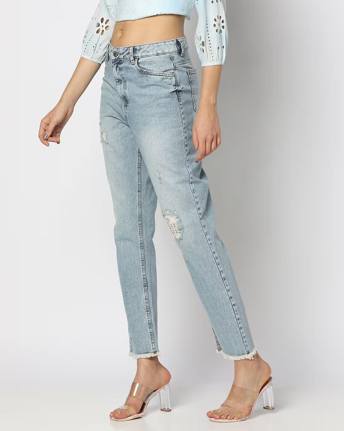 Women Washed Straight Fit Distressed High-Rise Heavily Jeans
