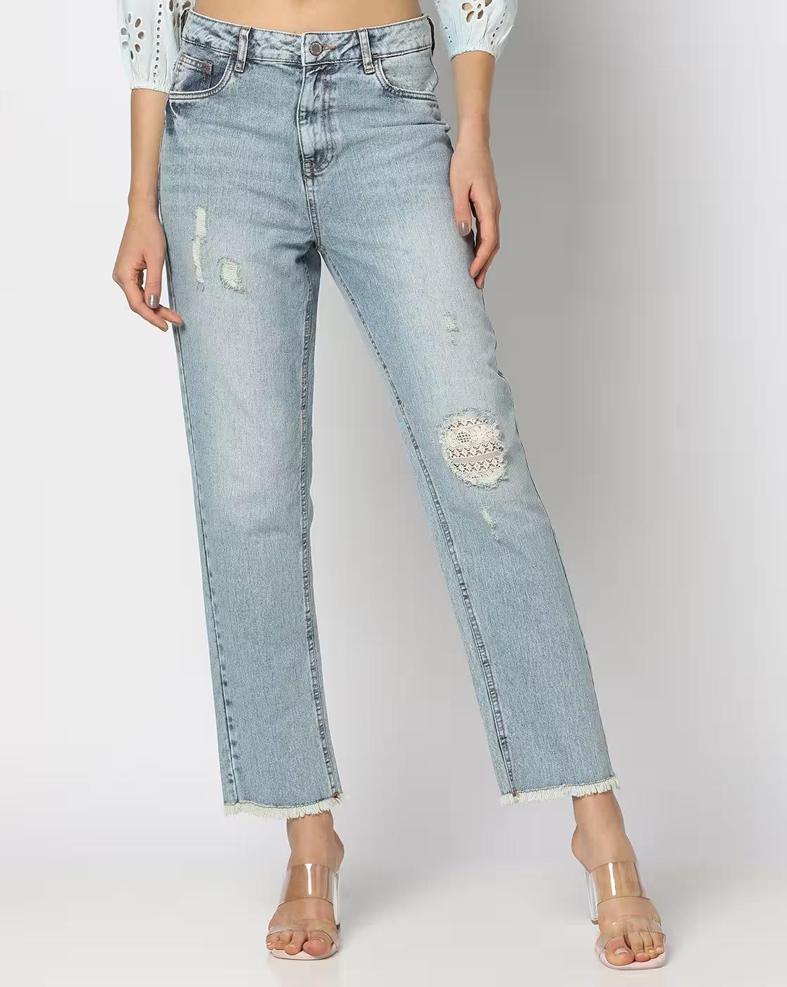 Women Washed Straight Fit Distressed High-Rise Heavily Jeans