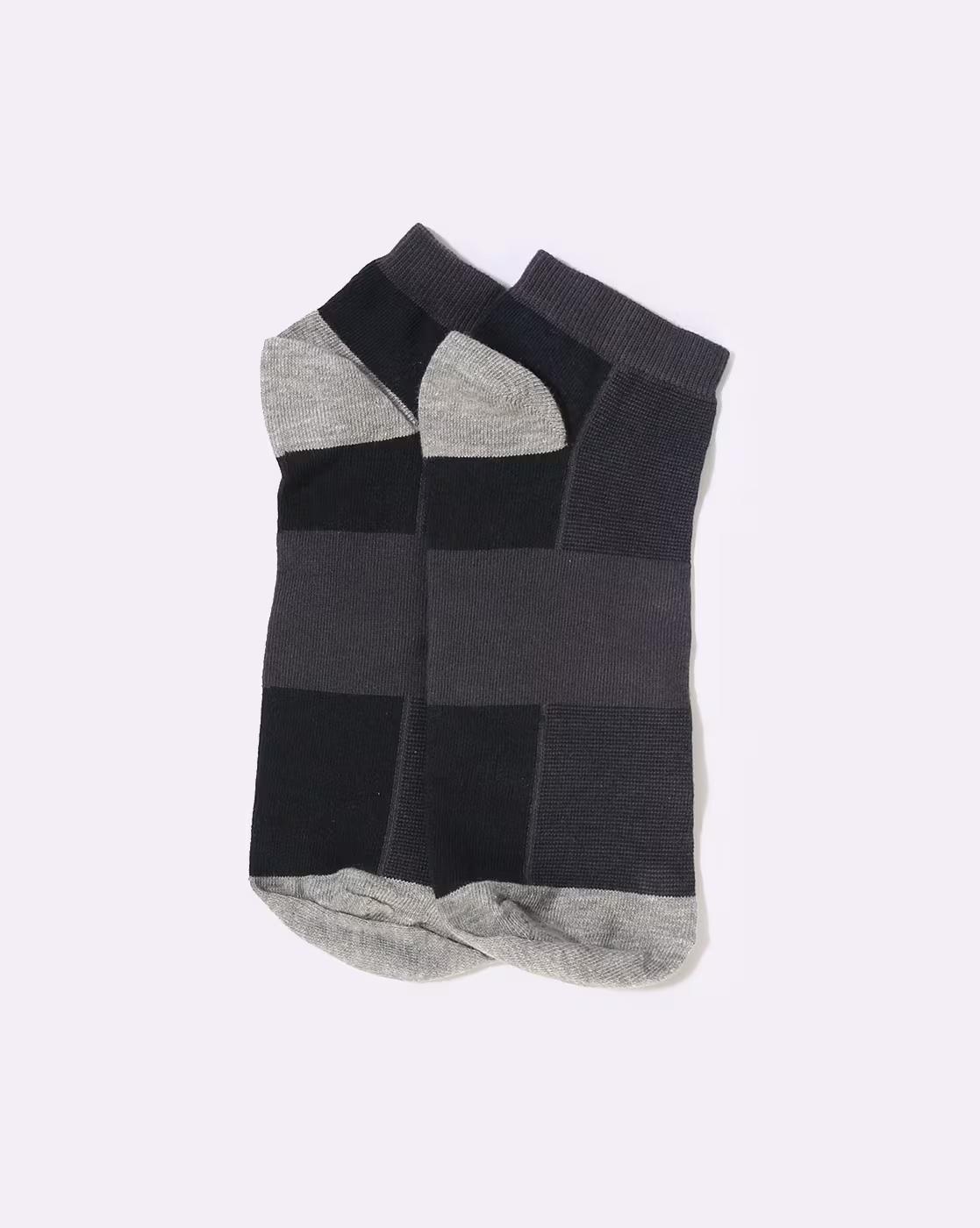 Women Ankle-Length Assorted Socks
