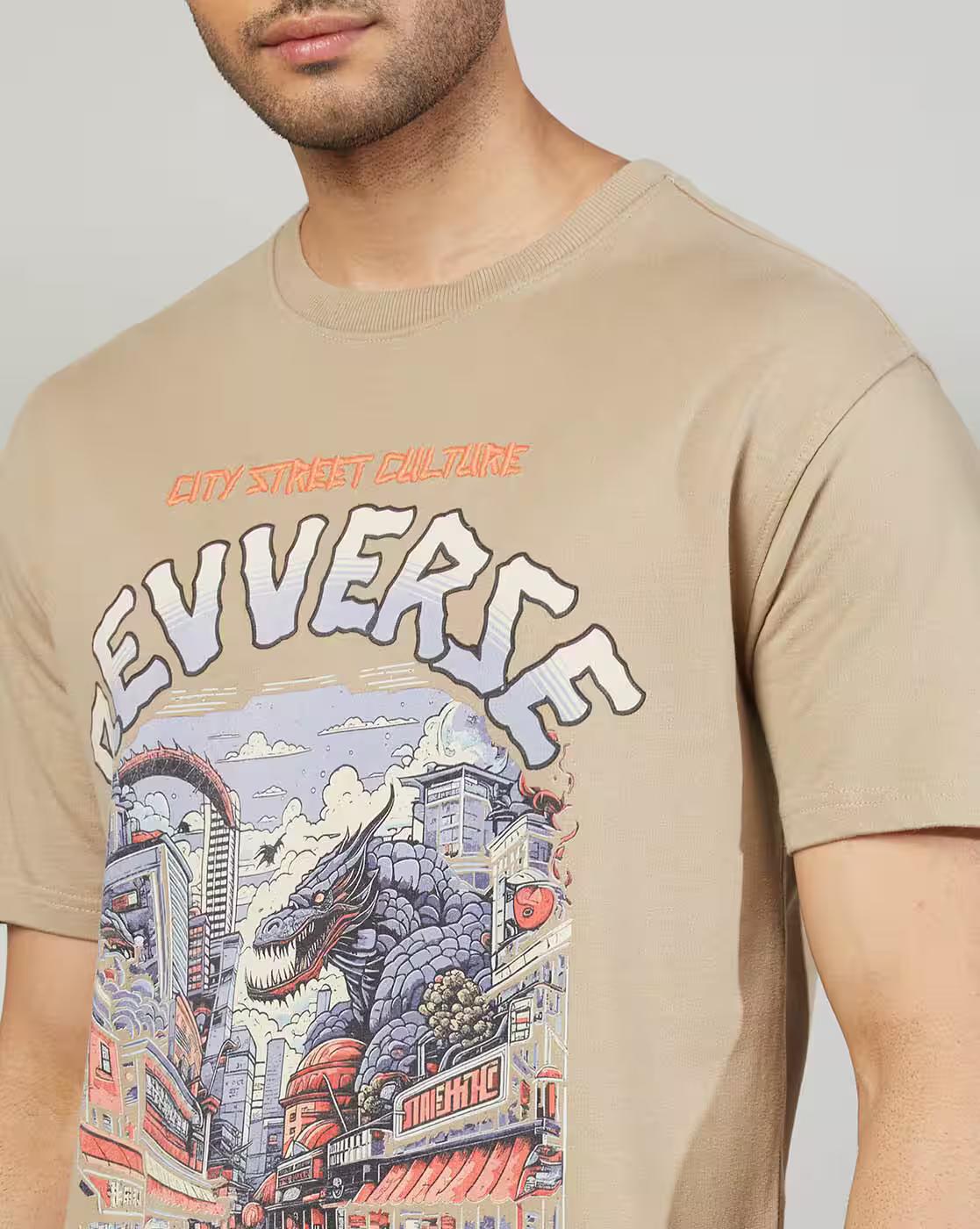 Men Graphic Print Relaxed Fit Crew-Neck T-Shirt
