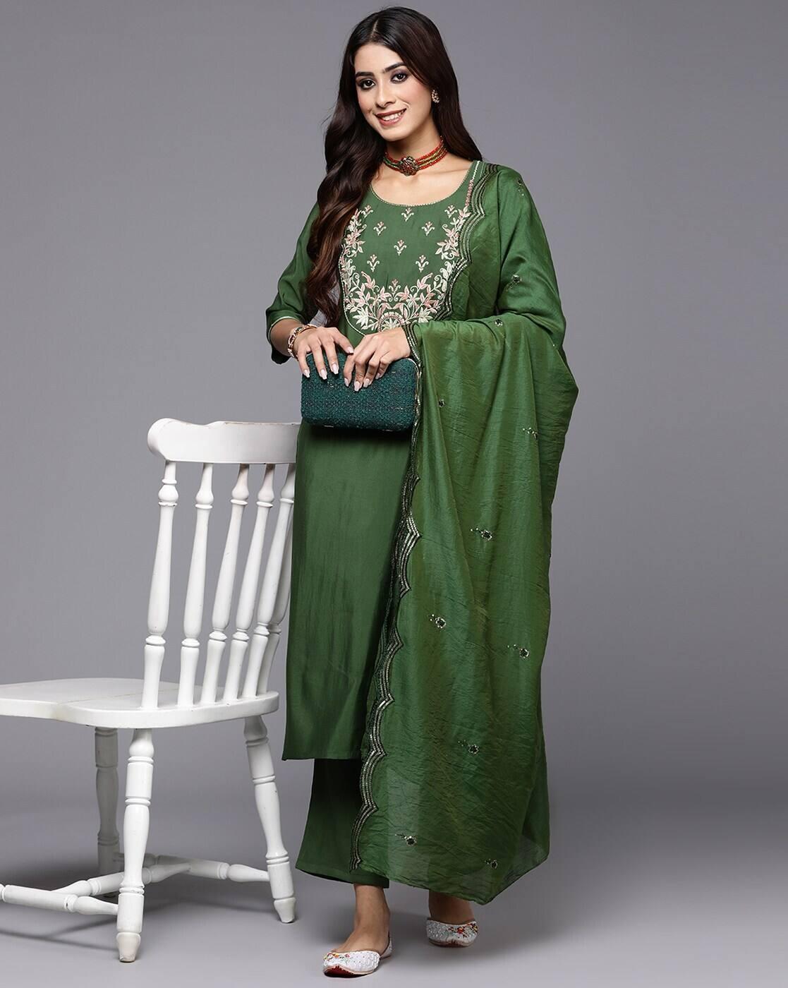 Women Embellished Straight Kurta with Pants & Dupatta
