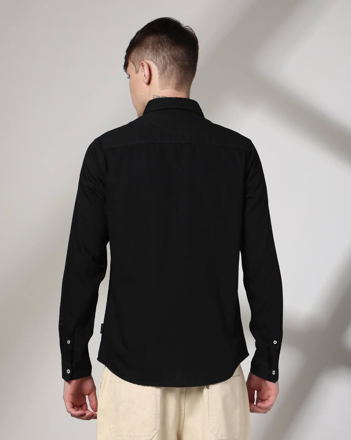 Men Regular Fit Shirt with Patch Pocket