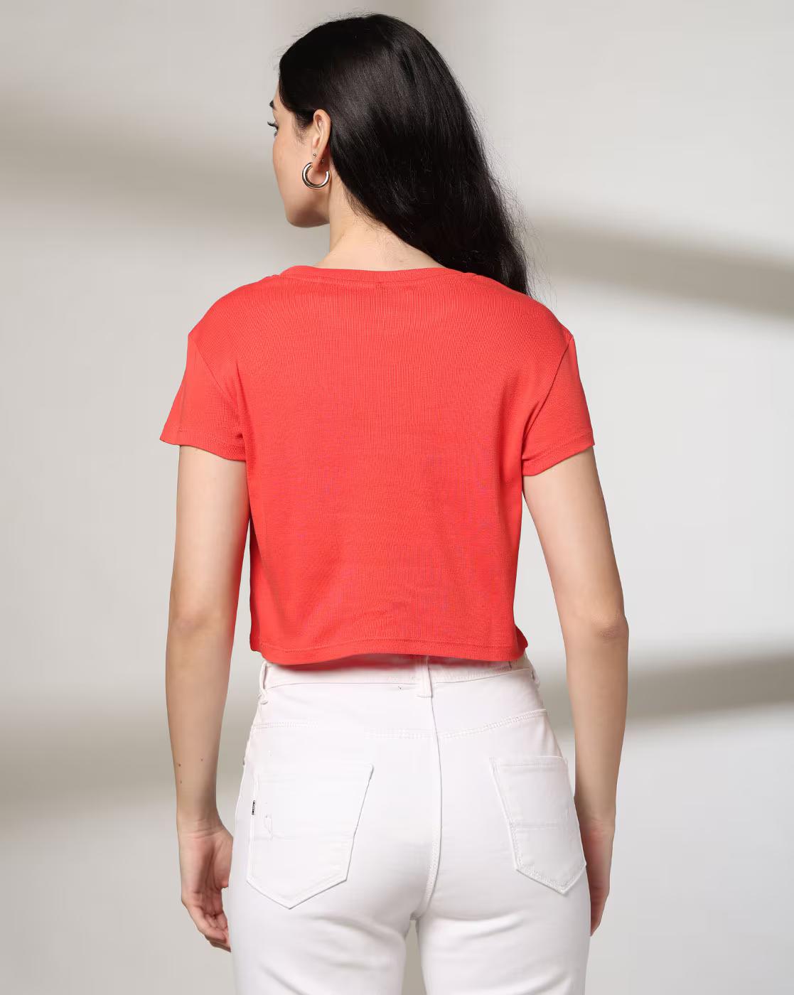 Women Floral Print Fitted Crew-Neck T-Shirt