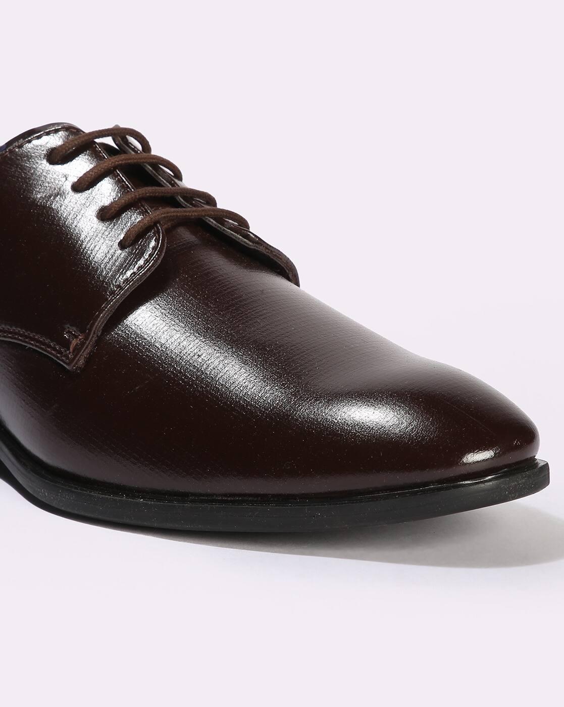 Men Patterned Plain-Toe Derbys