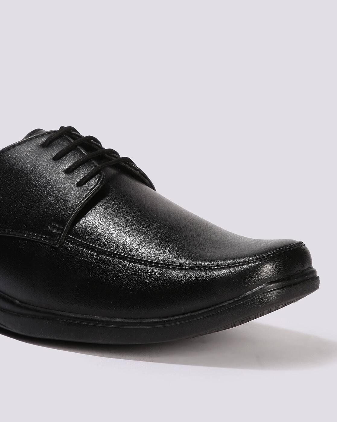 Men Lace-Up Derby Shoes