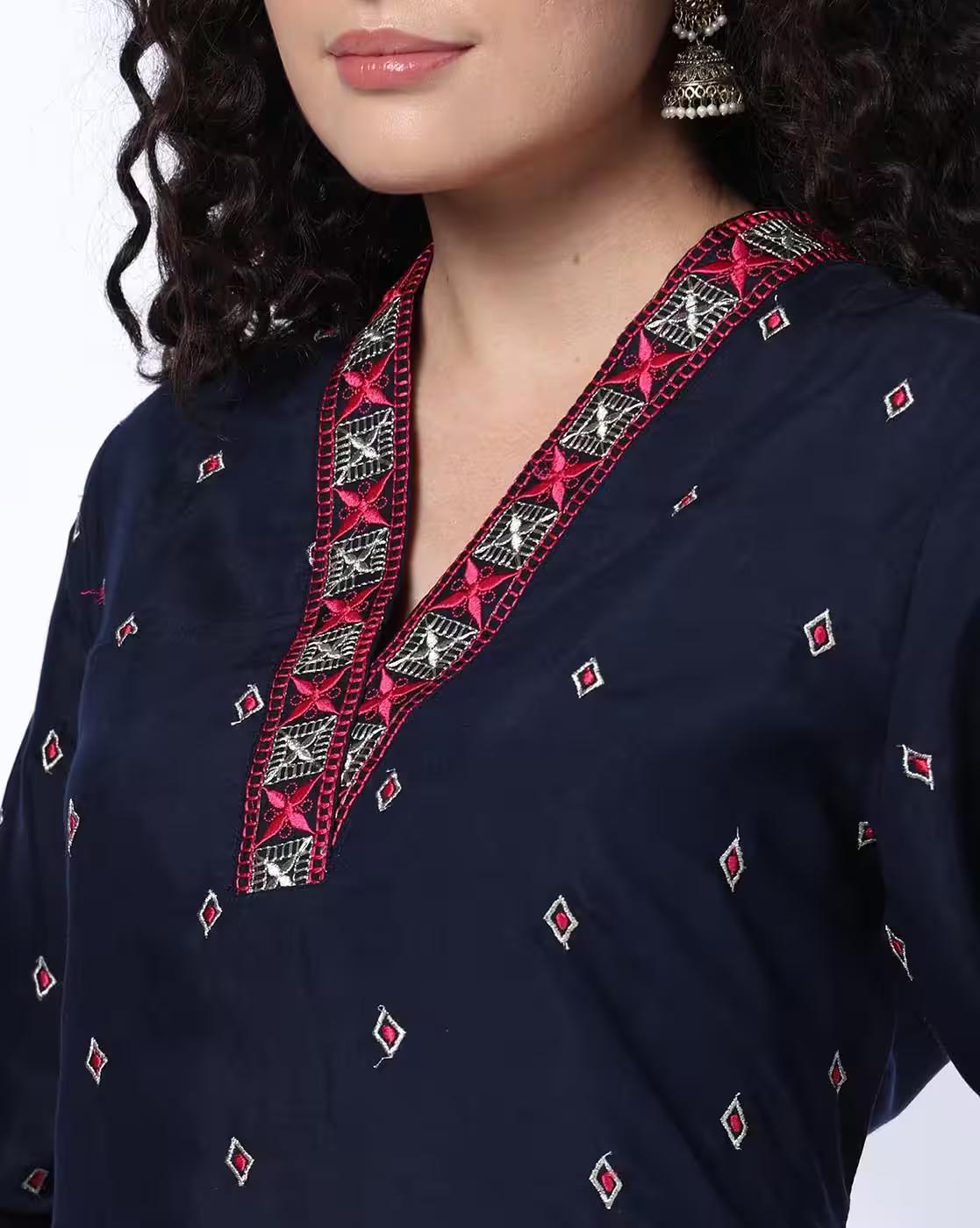 Women Embroidered Kite Shaped Kurta & Pants Set