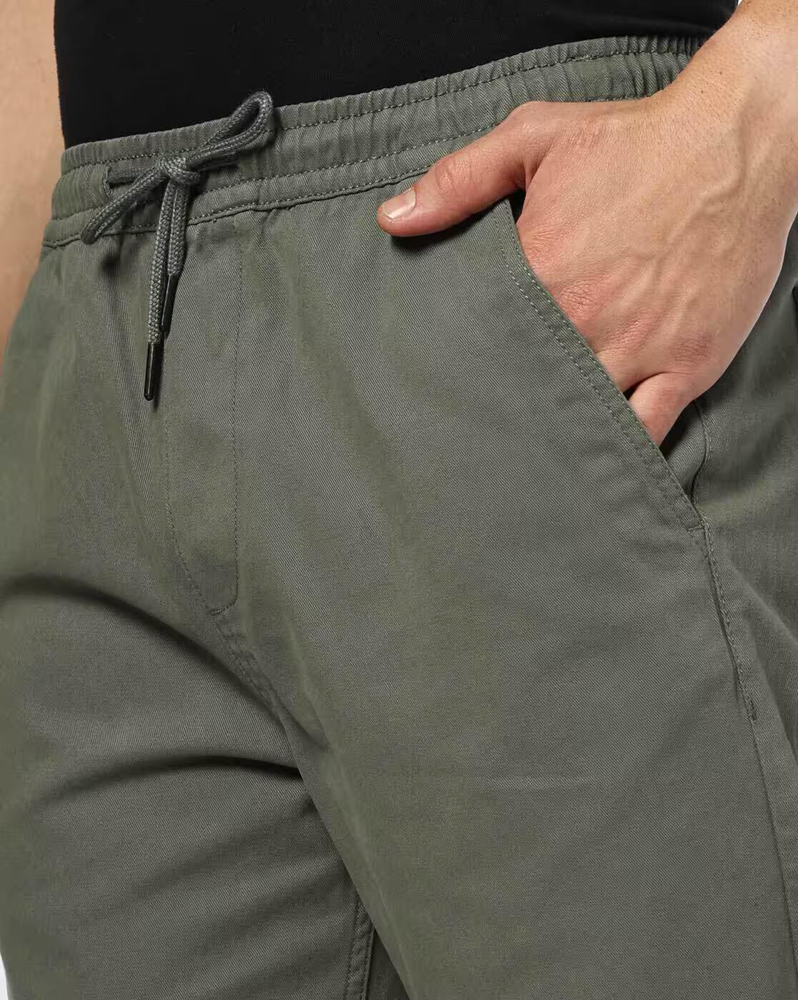 Men Straight Fit Flat-Front Trousers