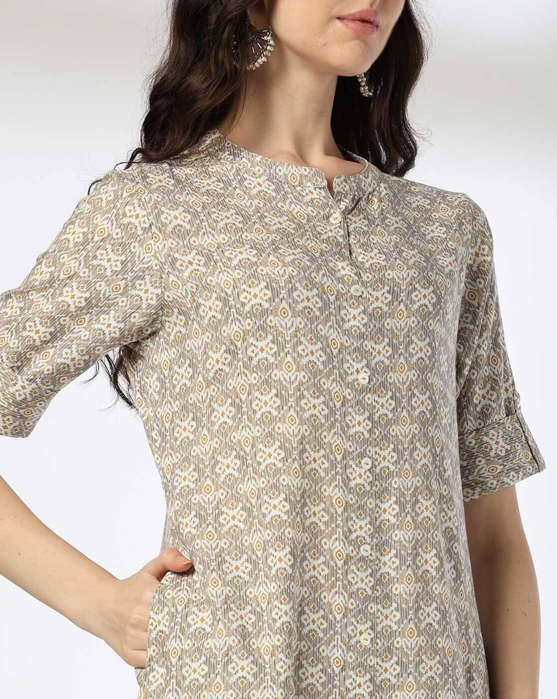 Women Printed Straight Kurta with Mandarin Collar