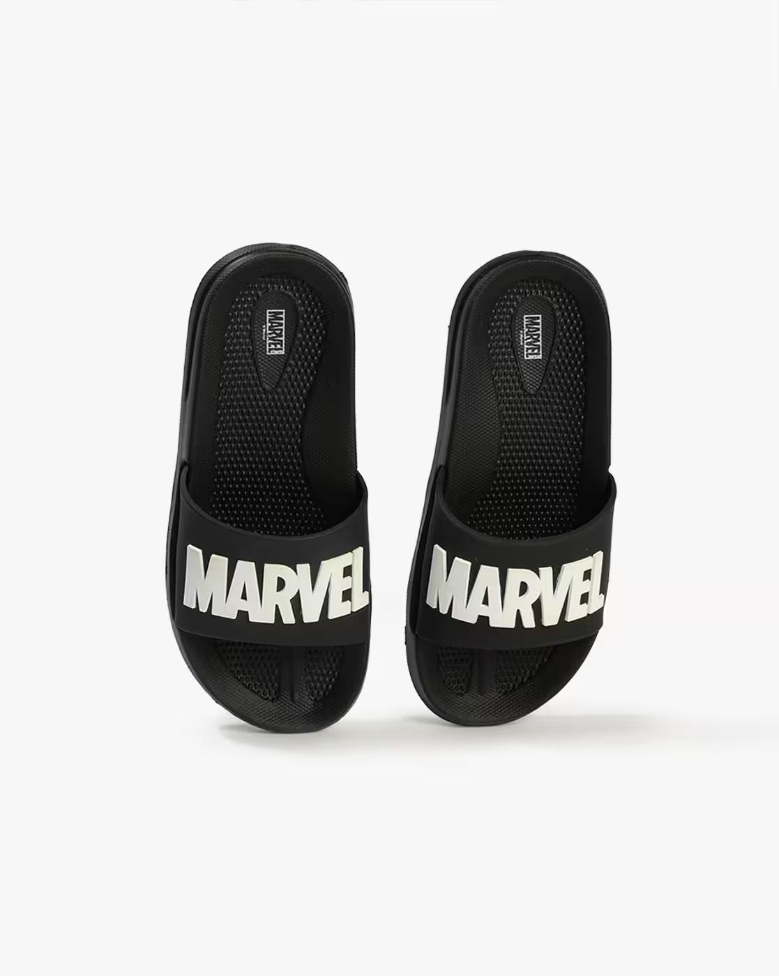 Boys Marvel Print SLip-On Slides