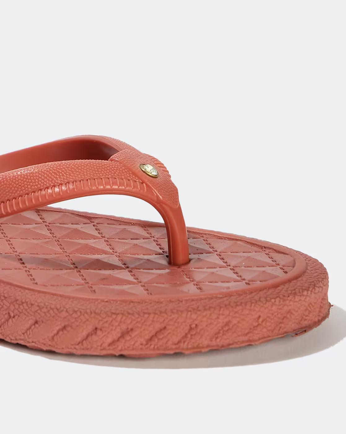 Women Dara Quilted Thong-Strap Flip-Flops