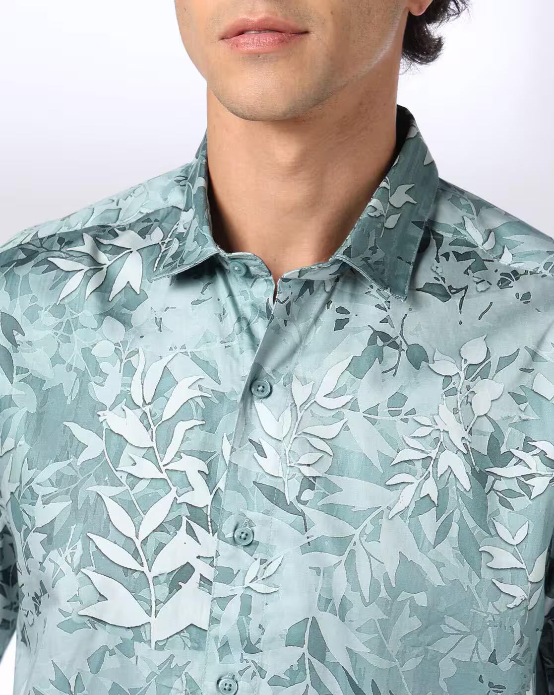 Men Floral Print Relaxed Fit Cotton Shirt
