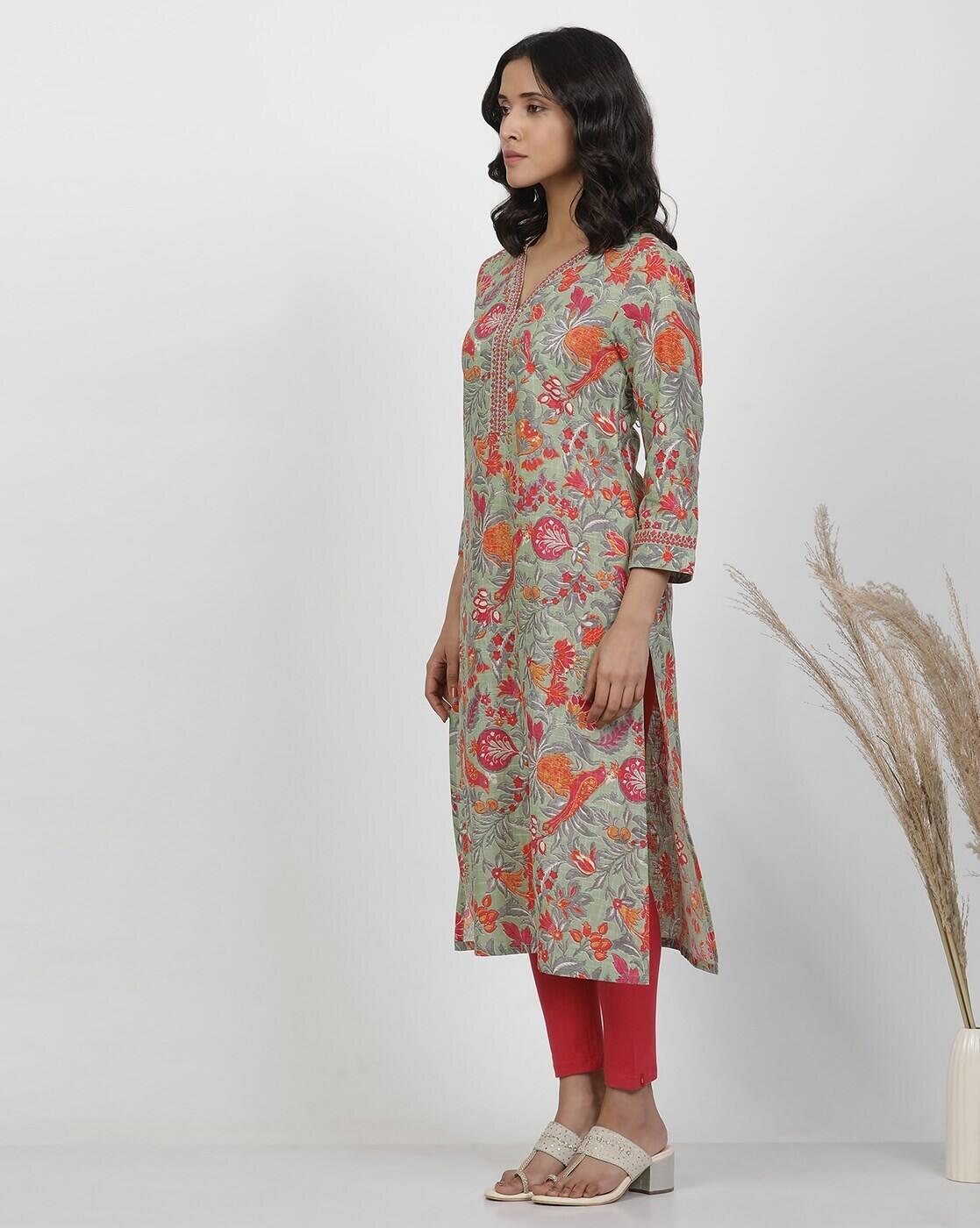 Women Floral Print Straight Kurta