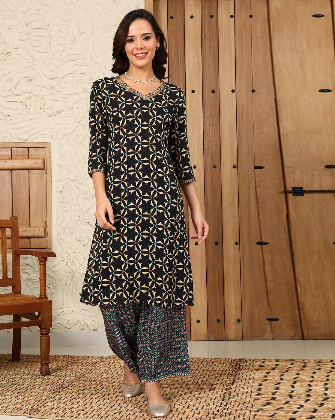 Women Geometric Print A-Line Kurta