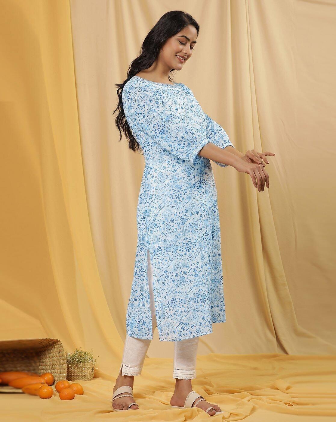 Women Floral Print Boat-Neck Straight Kurta