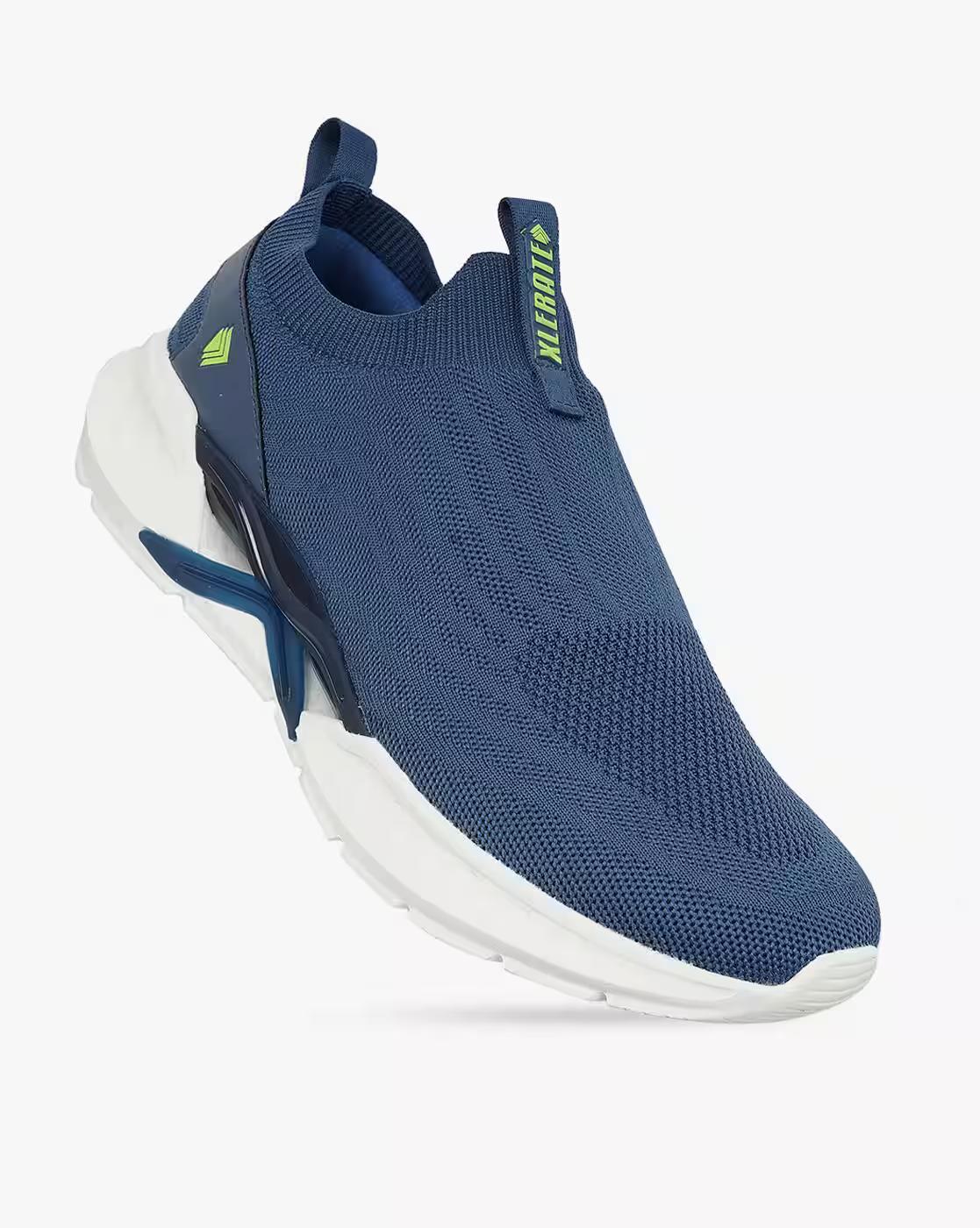 Men Slip-On Sports Shoes