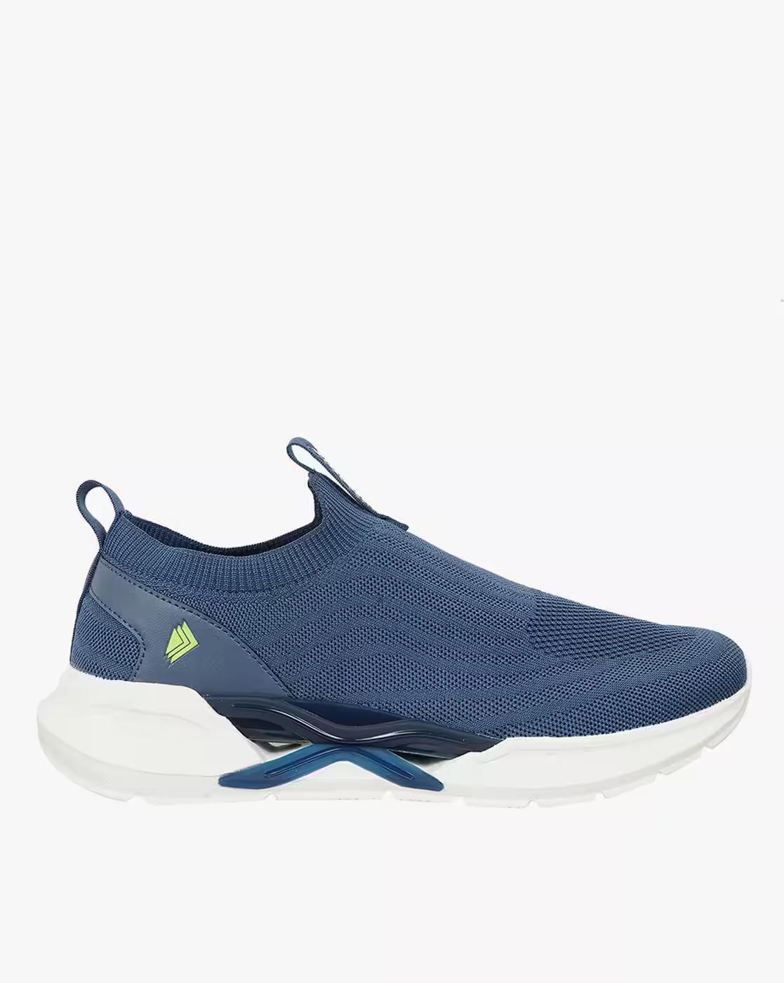 Men Slip-On Sports Shoes