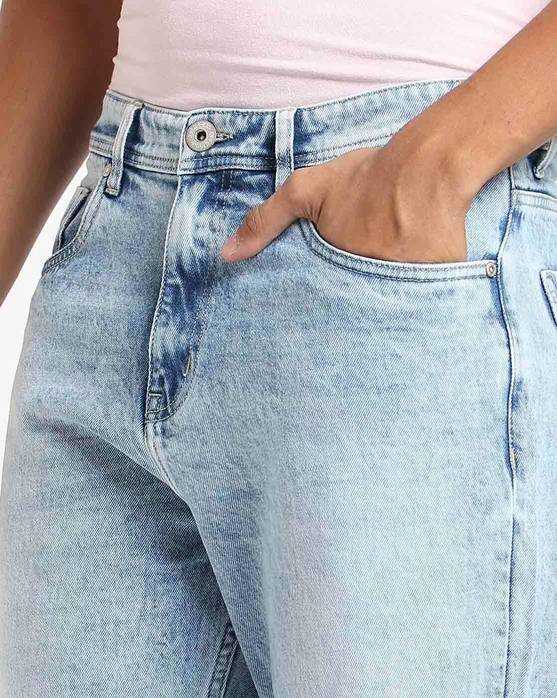Ice Washed Loose Fit Jeans