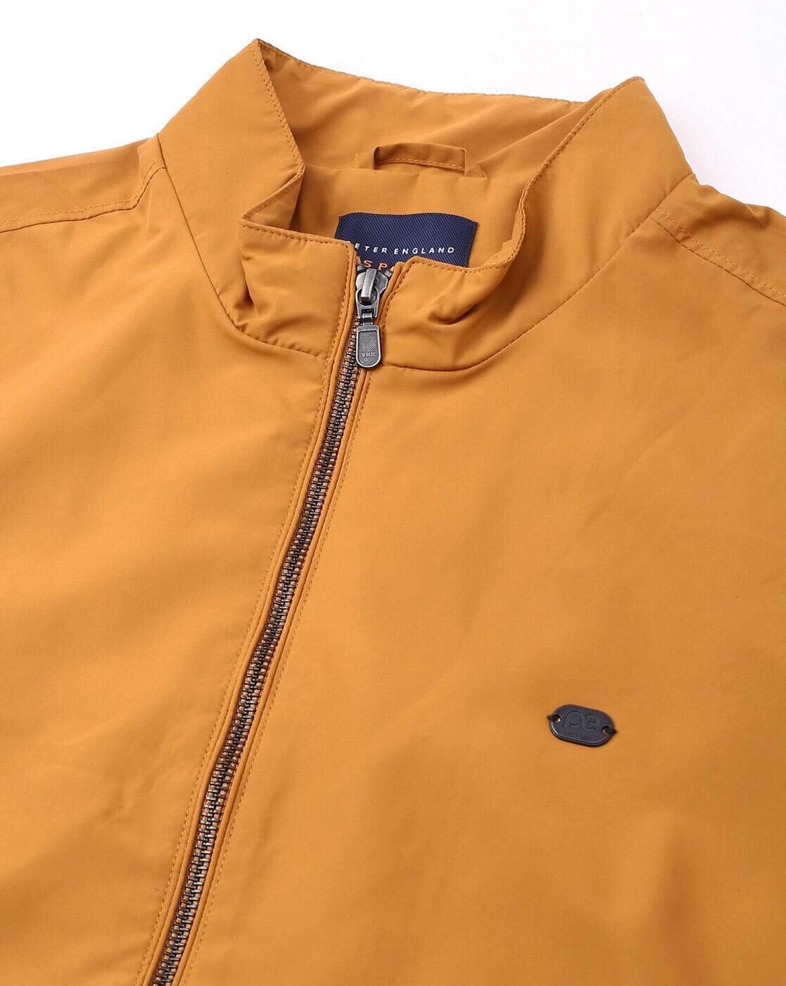 Men Regular Fit Zip-Front Bomber Jacket with Slip Pockets
