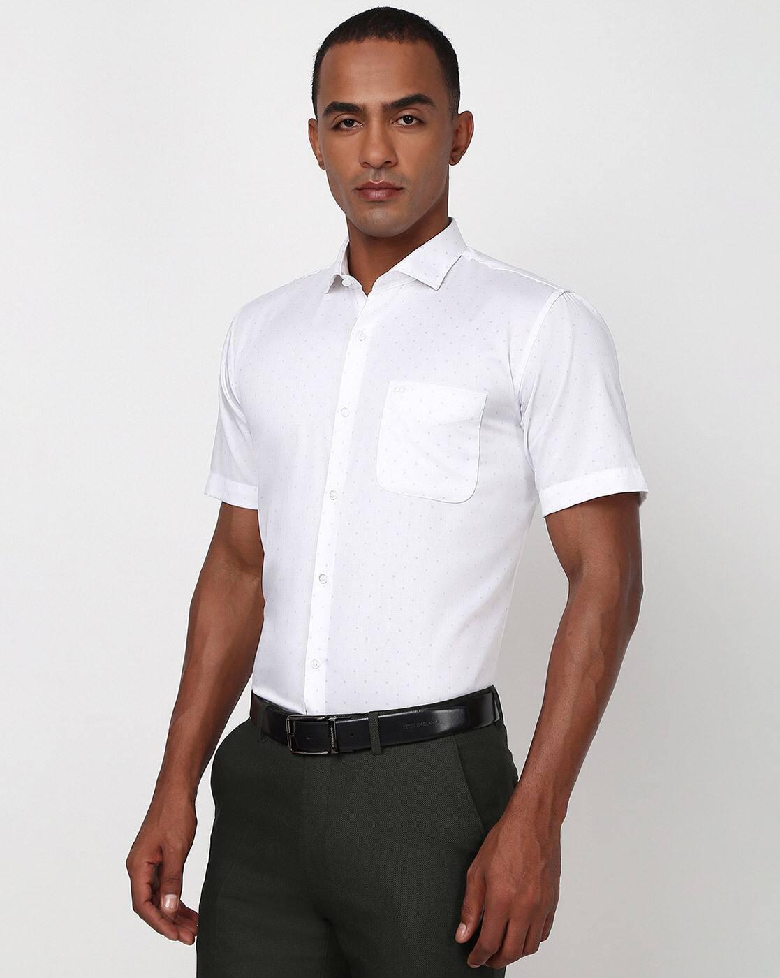 Men Regular Fit Shirt with Patch Pocket