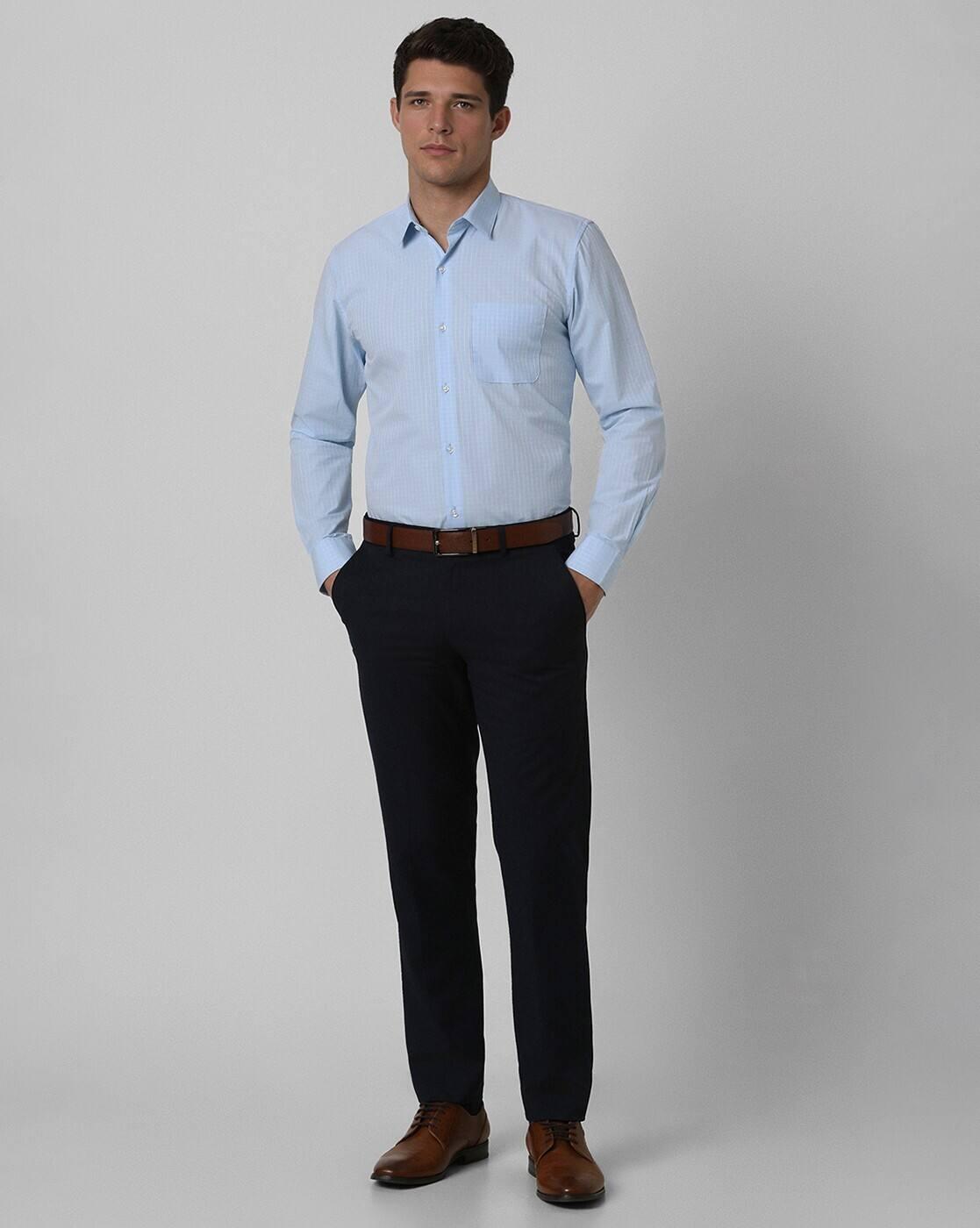 Men Slim Fit Shirt with Patch Pocket