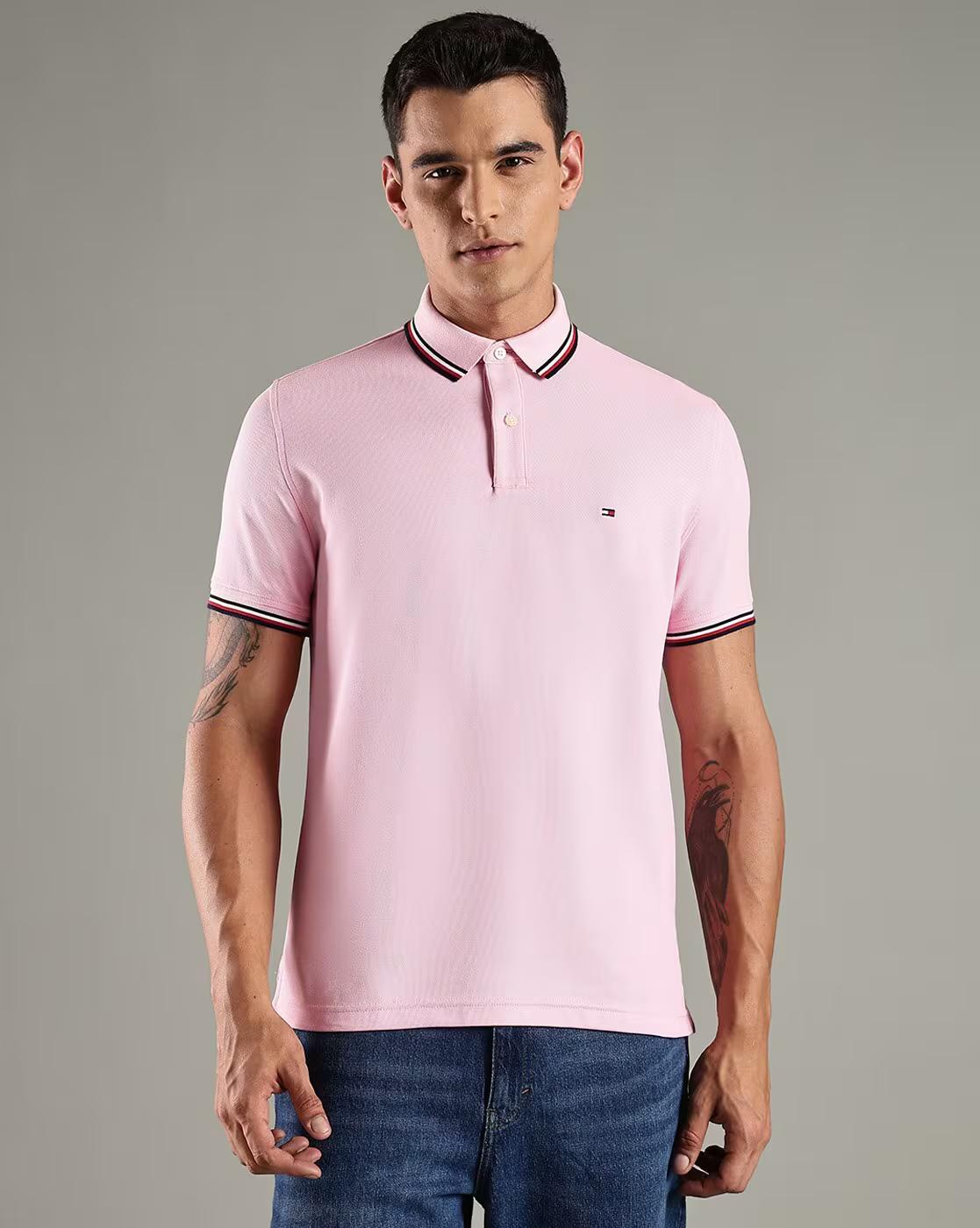 Men Regular Fit Polo T-Shirt with Contrast Tipping