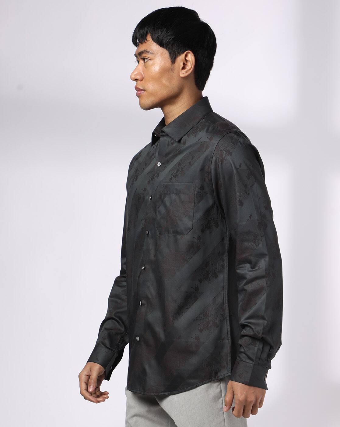 Men Printed Slim Fit Shirt with Patch Pocket