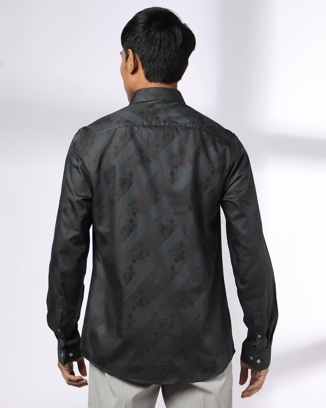Men Printed Slim Fit Shirt with Patch Pocket