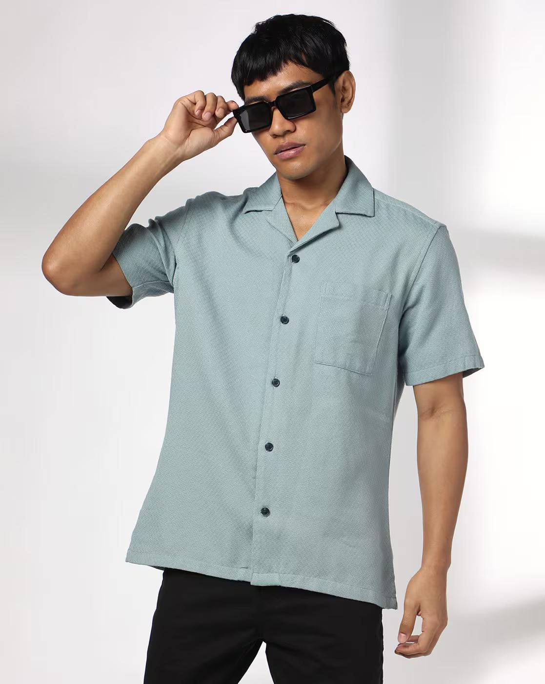 Men Patterned Relaxed Fit Shirt with Patch Pocket