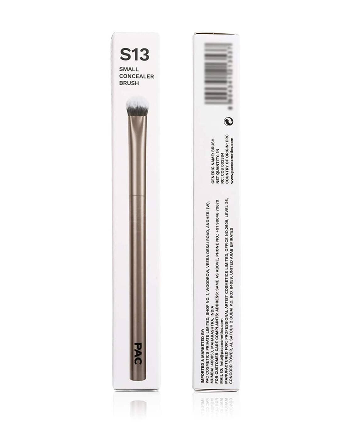 S13 Small Concealer Brush Kitten Paw Shape allows Precision Coverage Ideal for Inner Corners