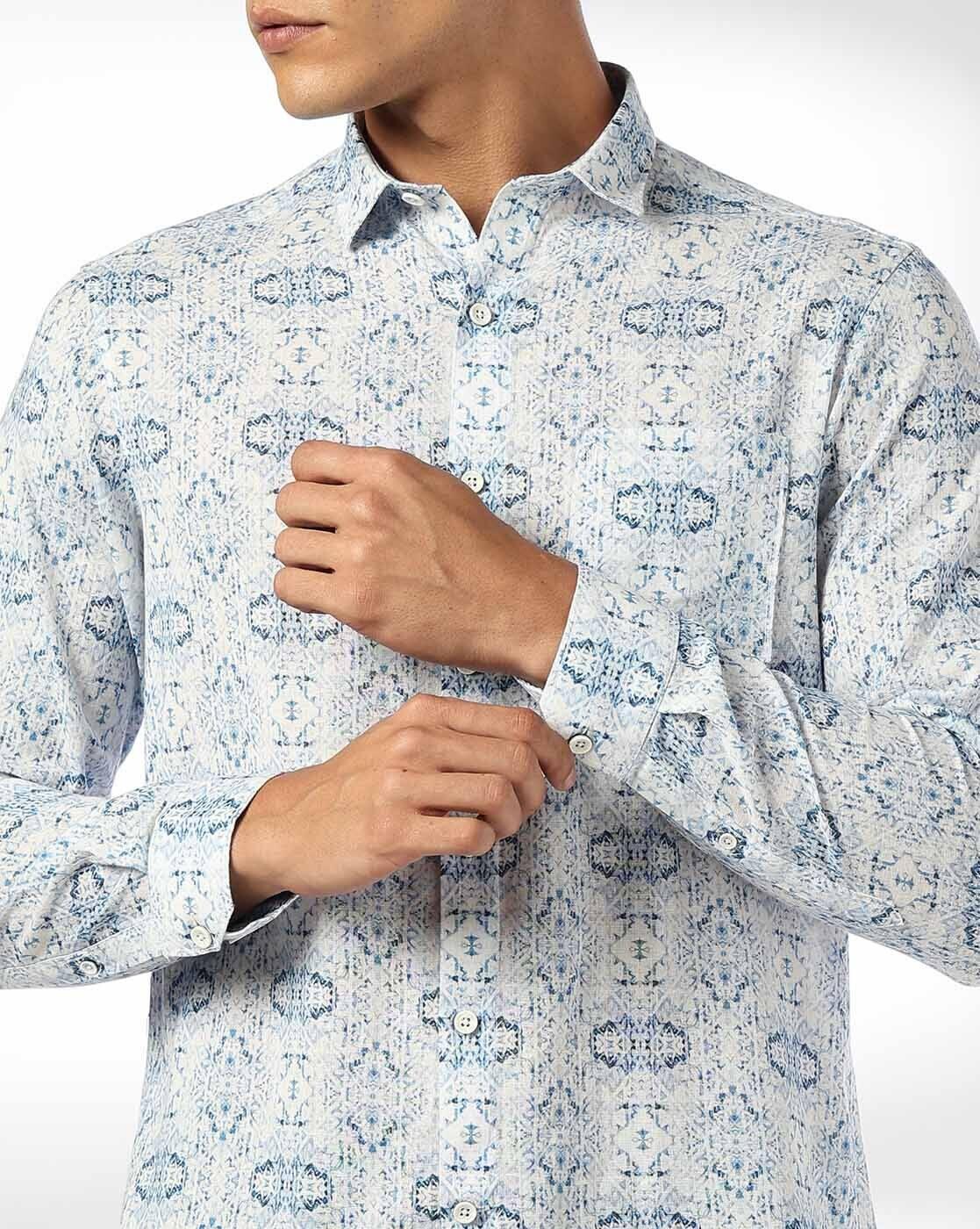 Men Printed Slim Fit Shirt with Patch Pocket