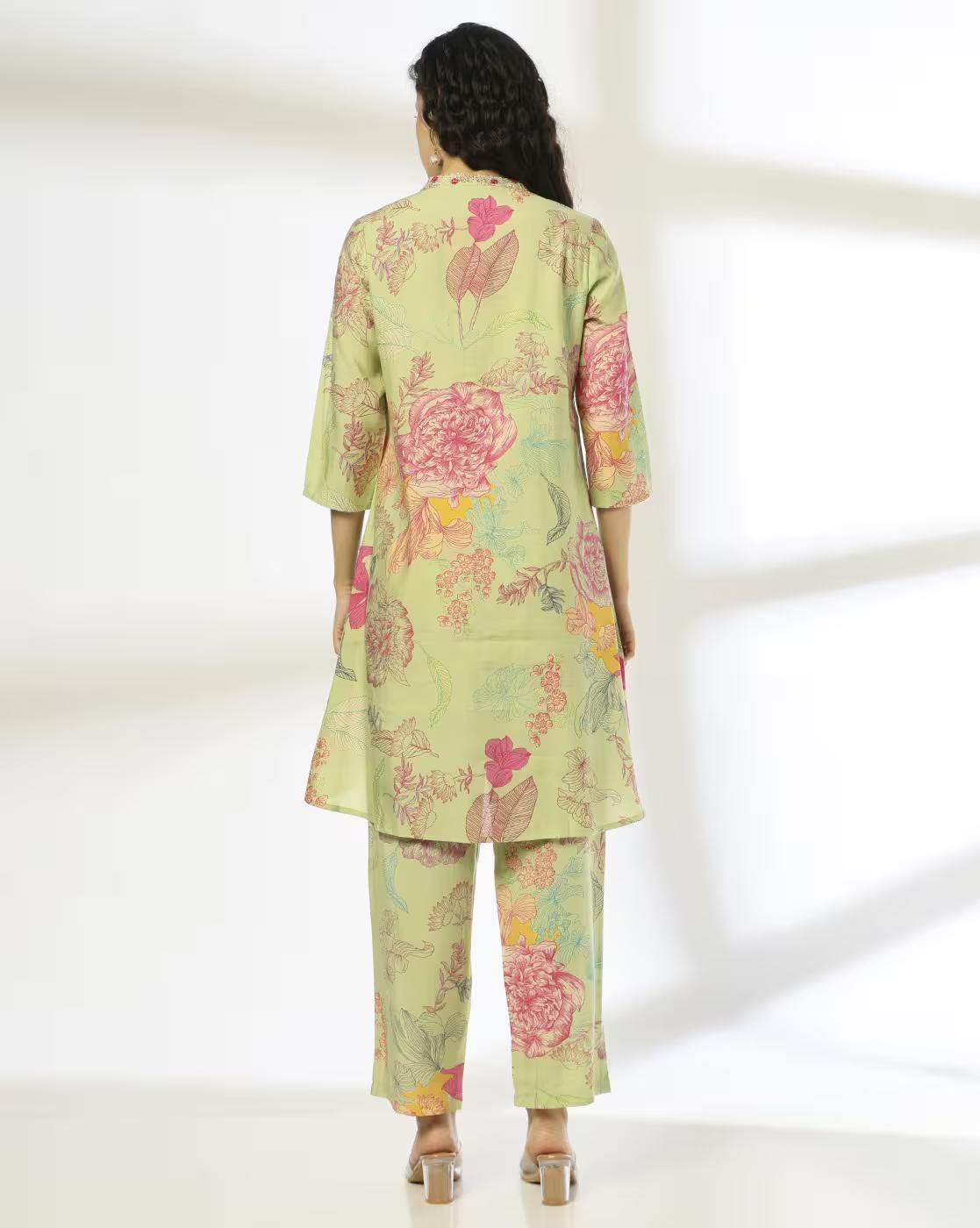 Women Floral Print A-Line Kurta with Salwar