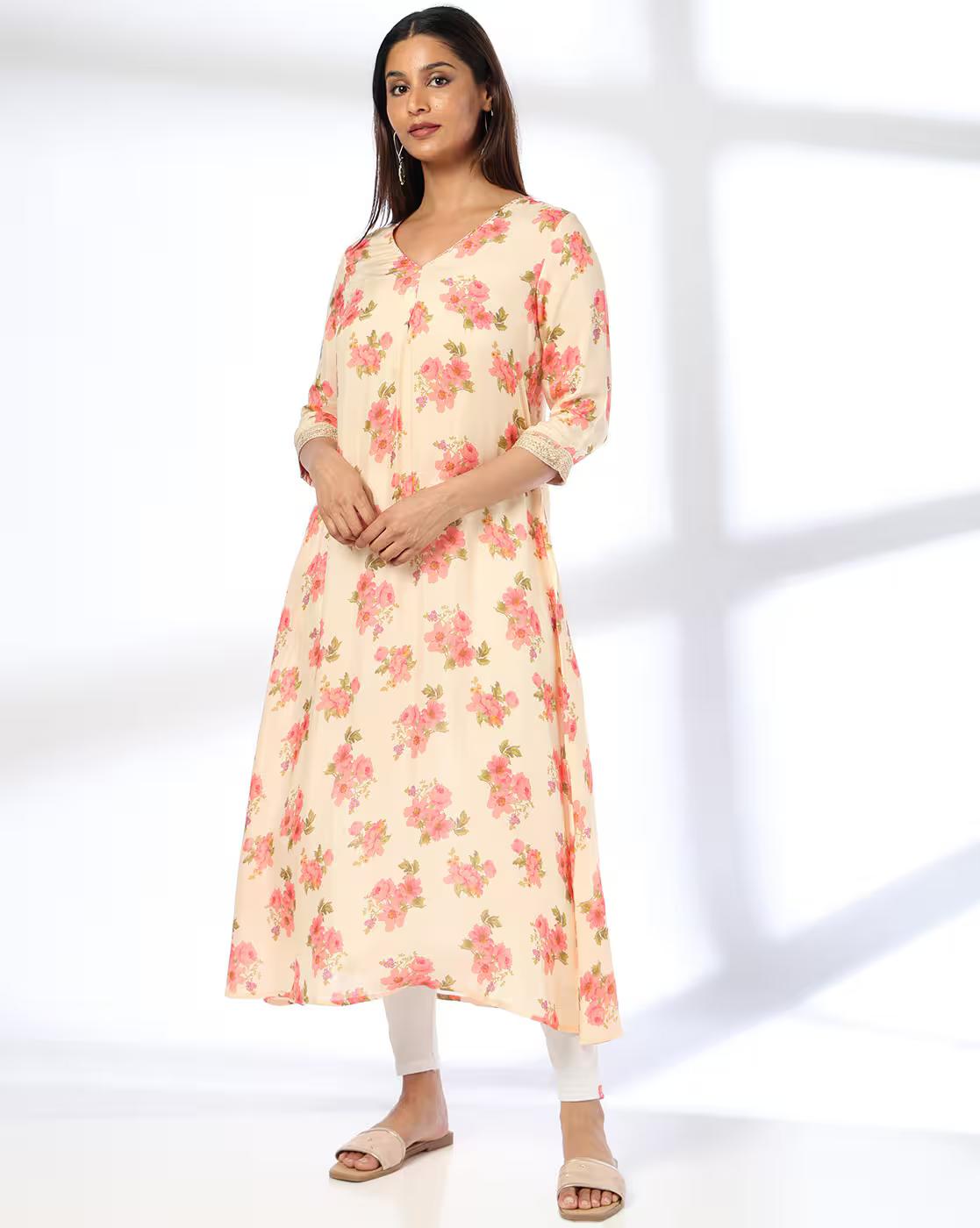 V NECK CF PLEATED KURTA, BEIGE, S