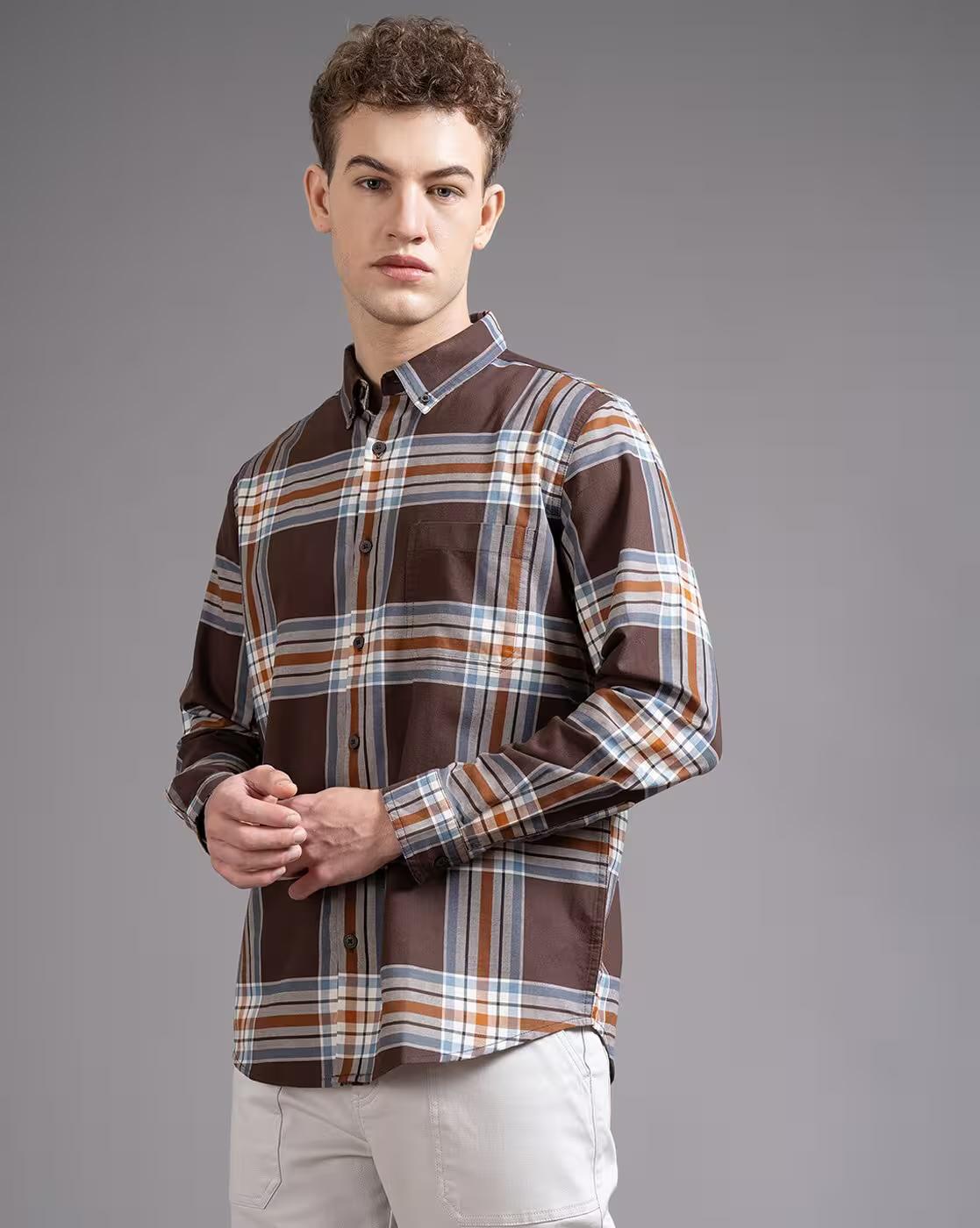 Men Checked Slim Fit Shirt