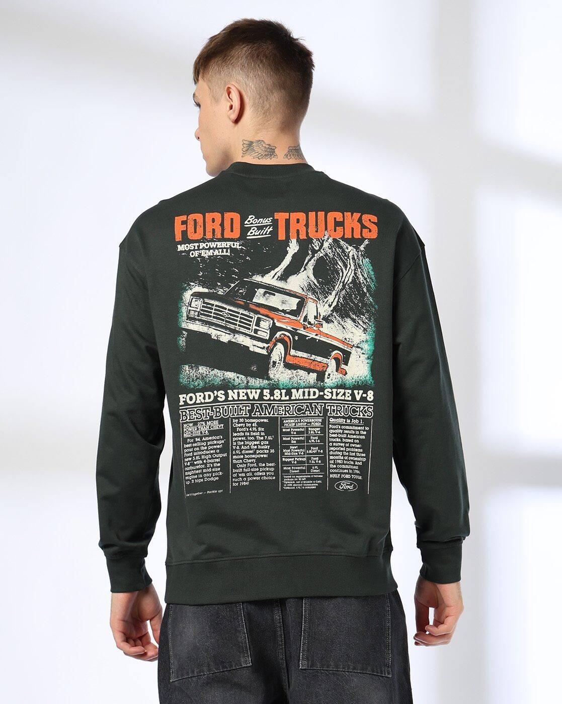 Men Typographic Print Regular Fit Sweatshirt