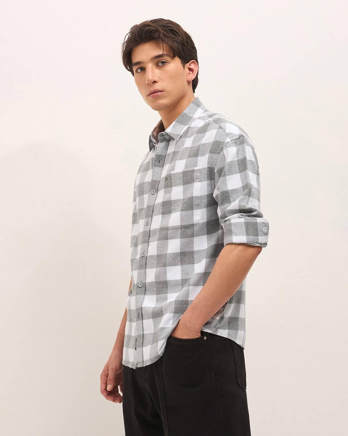 Men Checks Relaxed Fit Shirt